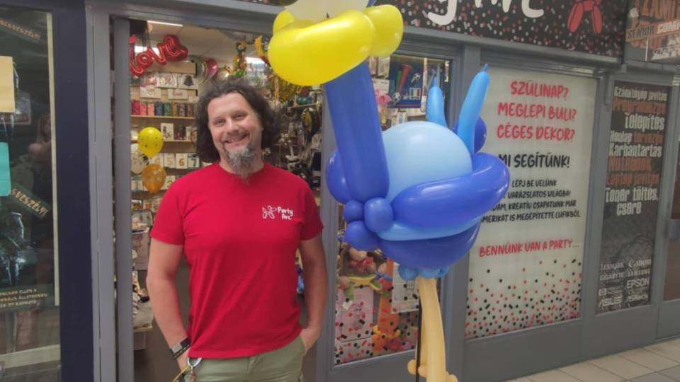 partyarc-gyalogkakukk-lufi_2_original_copy_1