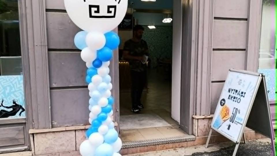 megnyito-lufioszlop-dekorbudapest