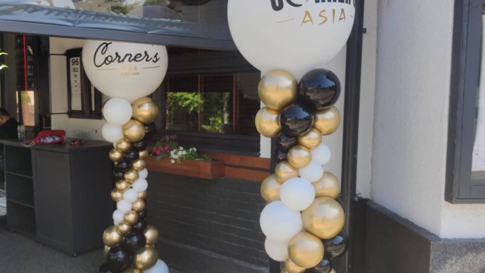 budapest-lufi-oszlop-dekor