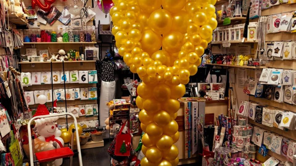 leggombszobor-oscar-budapest